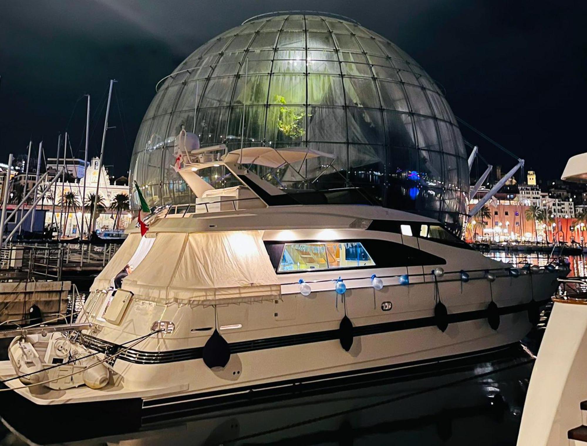 Bb Boat Lady A Genua